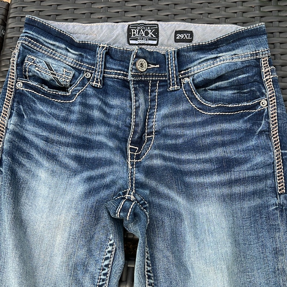 BUCKLE BLACK JEANS GUC